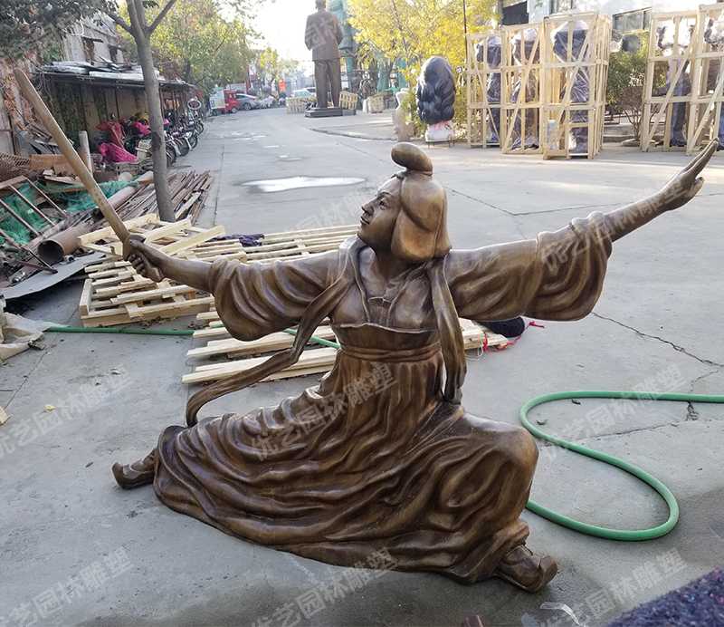 舞劍銅人物雕塑，古代銅人物雕塑