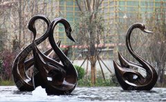 不銹鋼雕塑的壽命有多長時間？